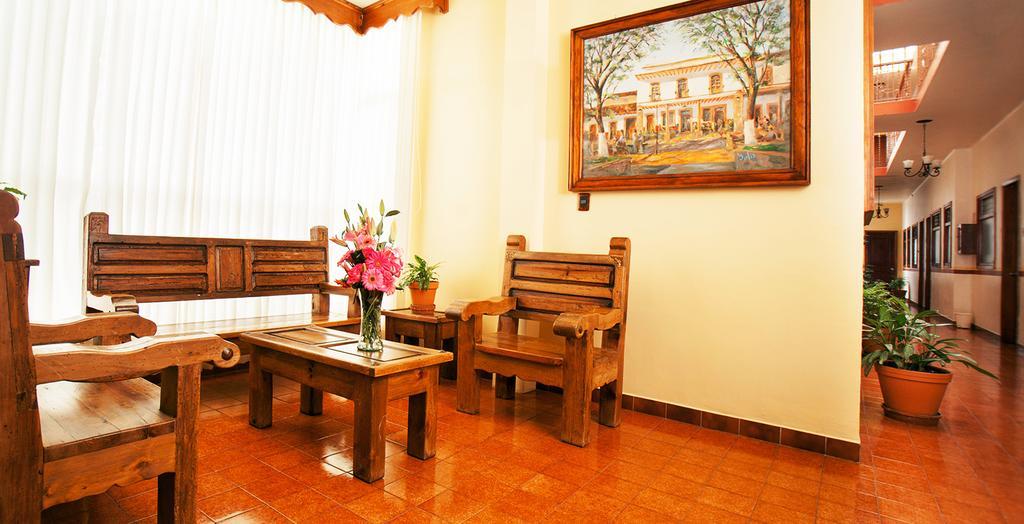 Gran Hotel Pátzcuaro Buitenkant foto